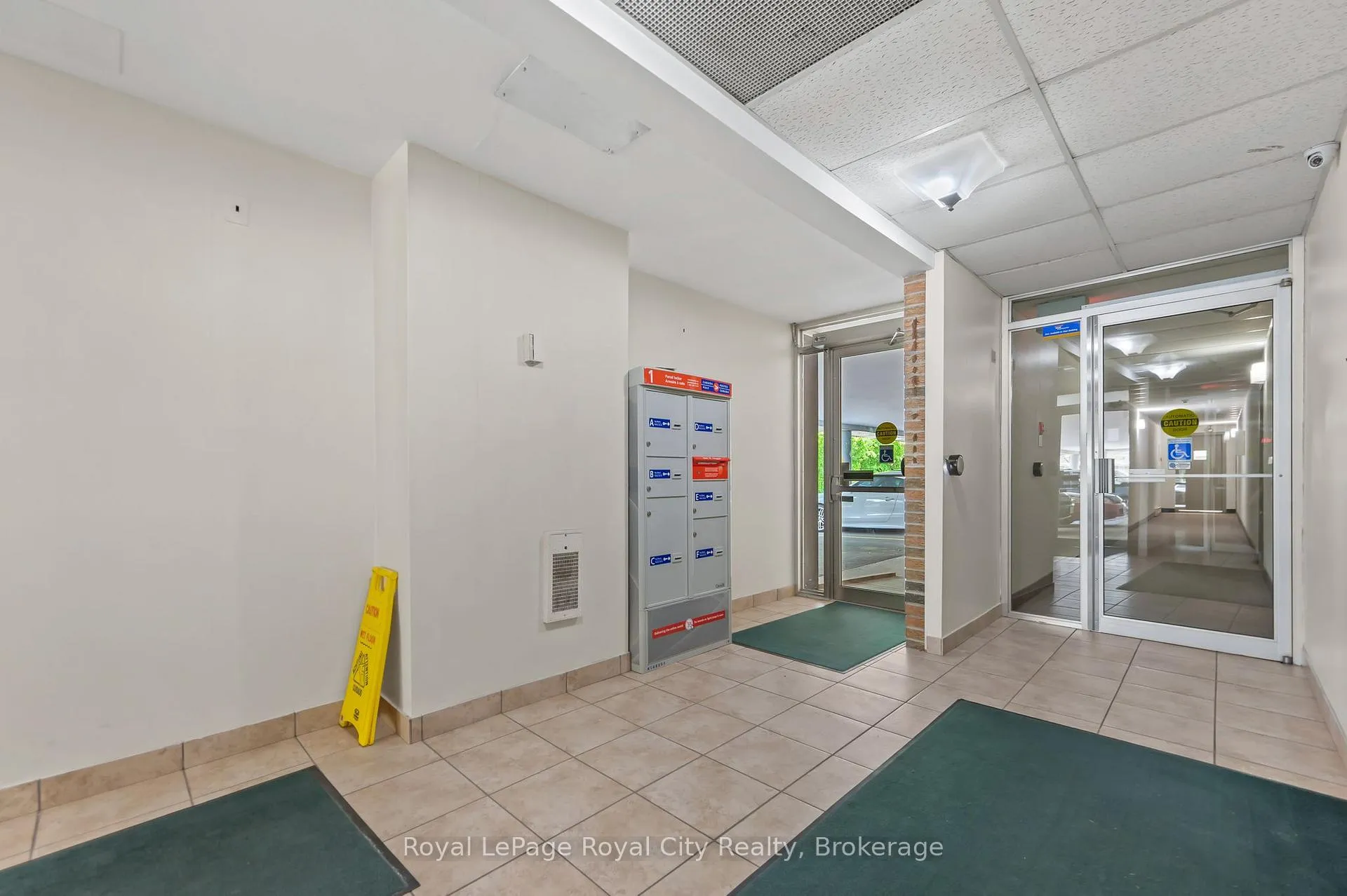 Photo 17 of Unit 104, 234 Willow Road, Guelph, Junction/Onward Willow — HOMEH