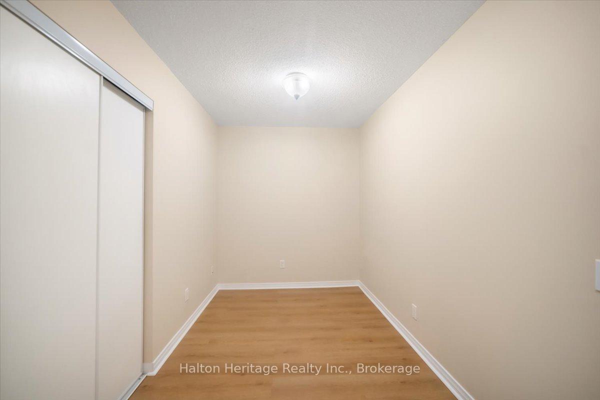 Photo 4 of Unit 309, 1200 The Esplanade N, Pickering, Town Centre — HOMEH