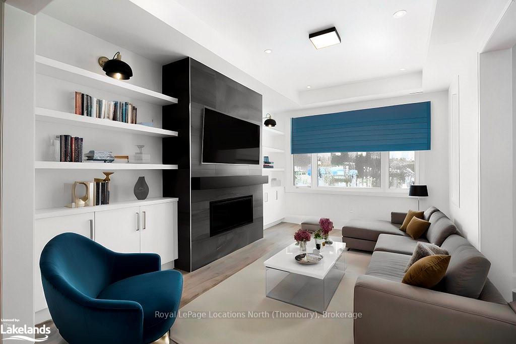 Photo 10 of Unit 7, 11 Bay Street E, Blue Mountains — HOMEH