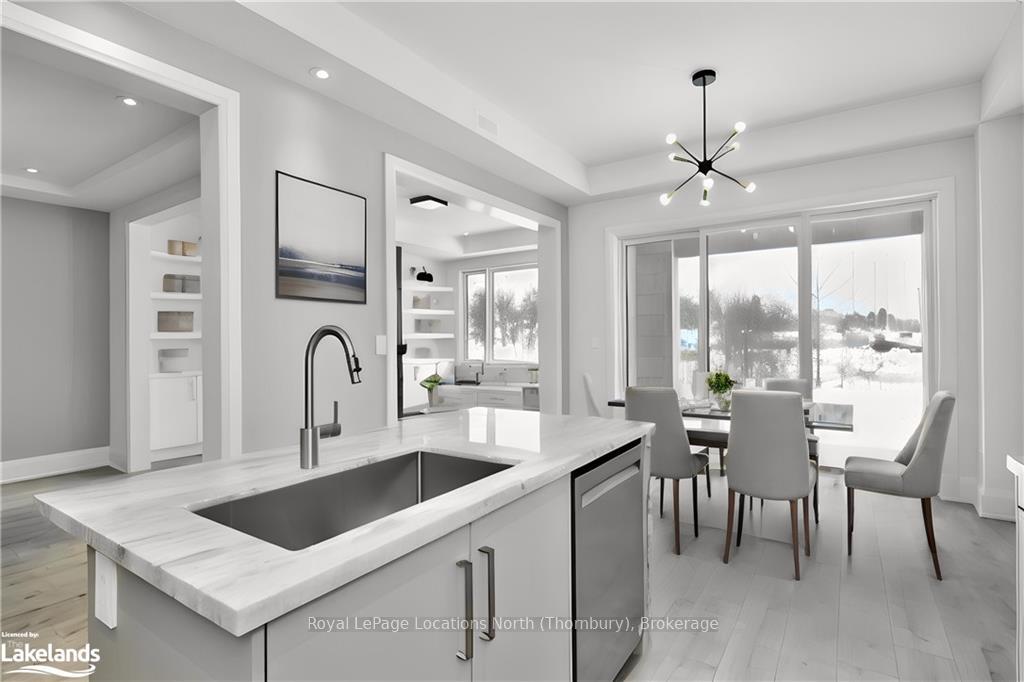 Photo 18 of Unit 7, 11 Bay Street E, Blue Mountains — HOMEH