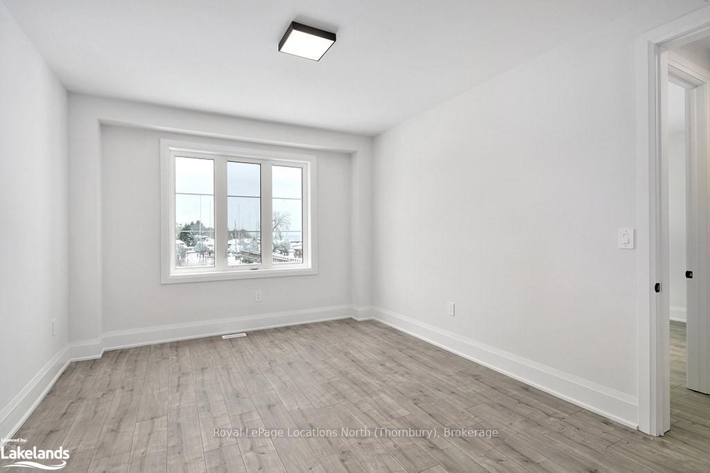 Photo 24 of Unit 7, 11 Bay Street E, Blue Mountains — HOMEH
