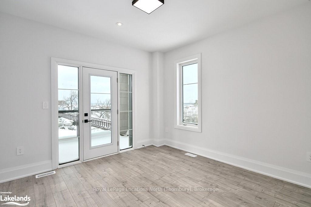 Photo 26 of Unit 7, 11 Bay Street E, Blue Mountains — HOMEH