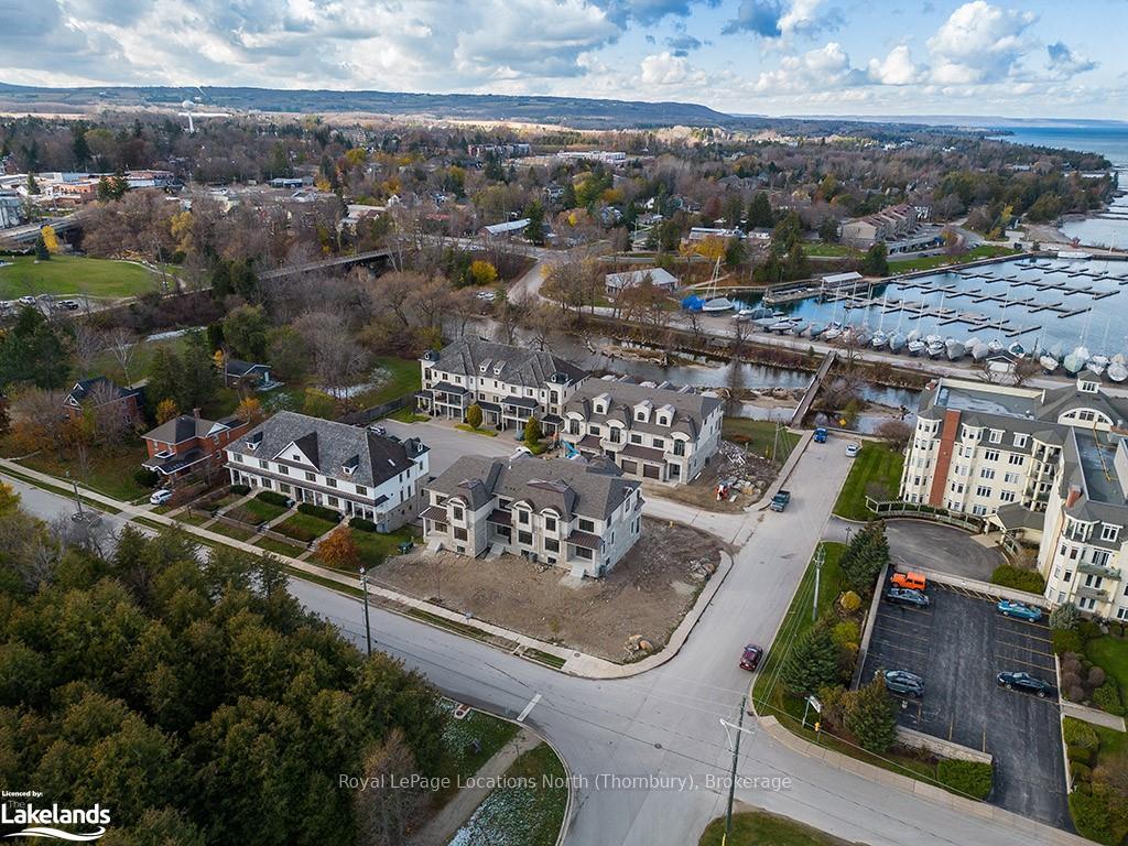 Photo 40 of Unit 7, 11 Bay Street E, Blue Mountains — HOMEH