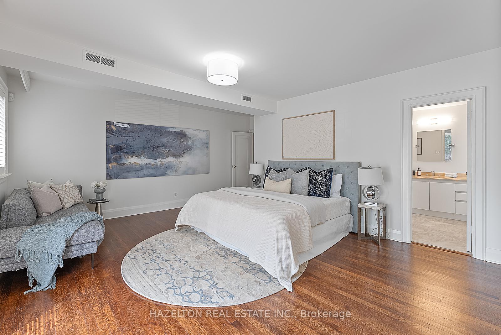 Photo 15 of Unit A, 9 Clarendon Avenue, Toronto, Casa Loma — HOMEH