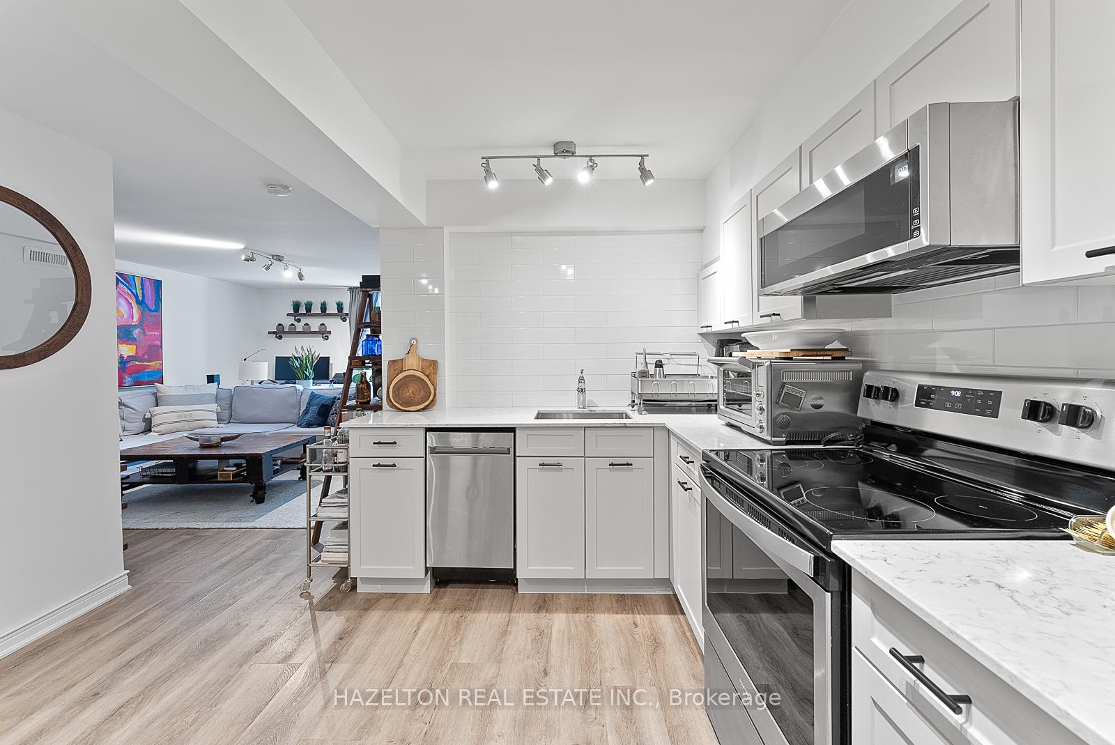 Photo 30 of Unit A, 9 Clarendon Avenue, Toronto, Casa Loma — HOMEH