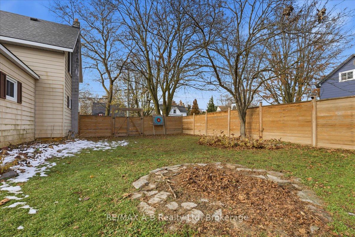 Photo 7 of 145 Frederick Street, Central Huron, Clinton — HOMEH