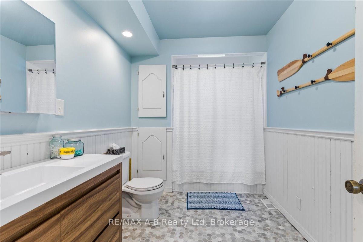 Photo 13 of 145 Frederick Street, Central Huron, Clinton — HOMEH
