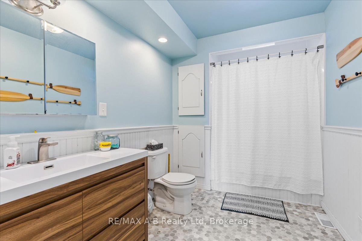 Photo 15 of 145 Frederick Street, Central Huron, Clinton — HOMEH