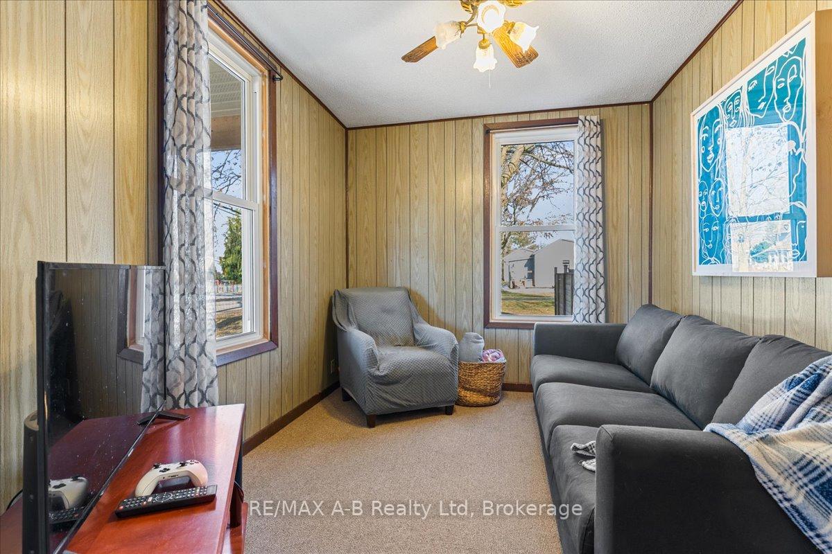 Photo 18 of 145 Frederick Street, Central Huron, Clinton — HOMEH