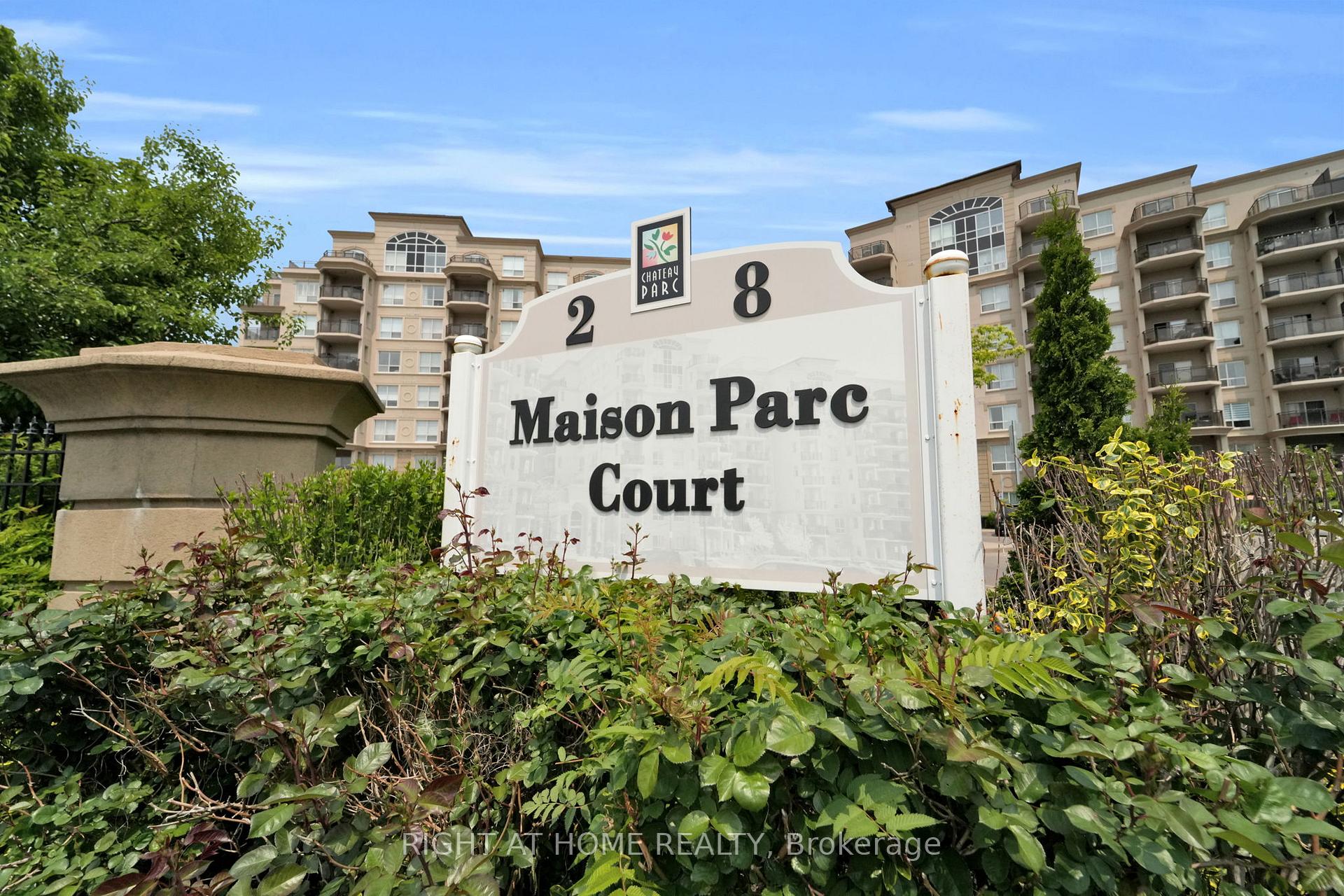 Front of Unit 710, 2 Maison Parc Court
