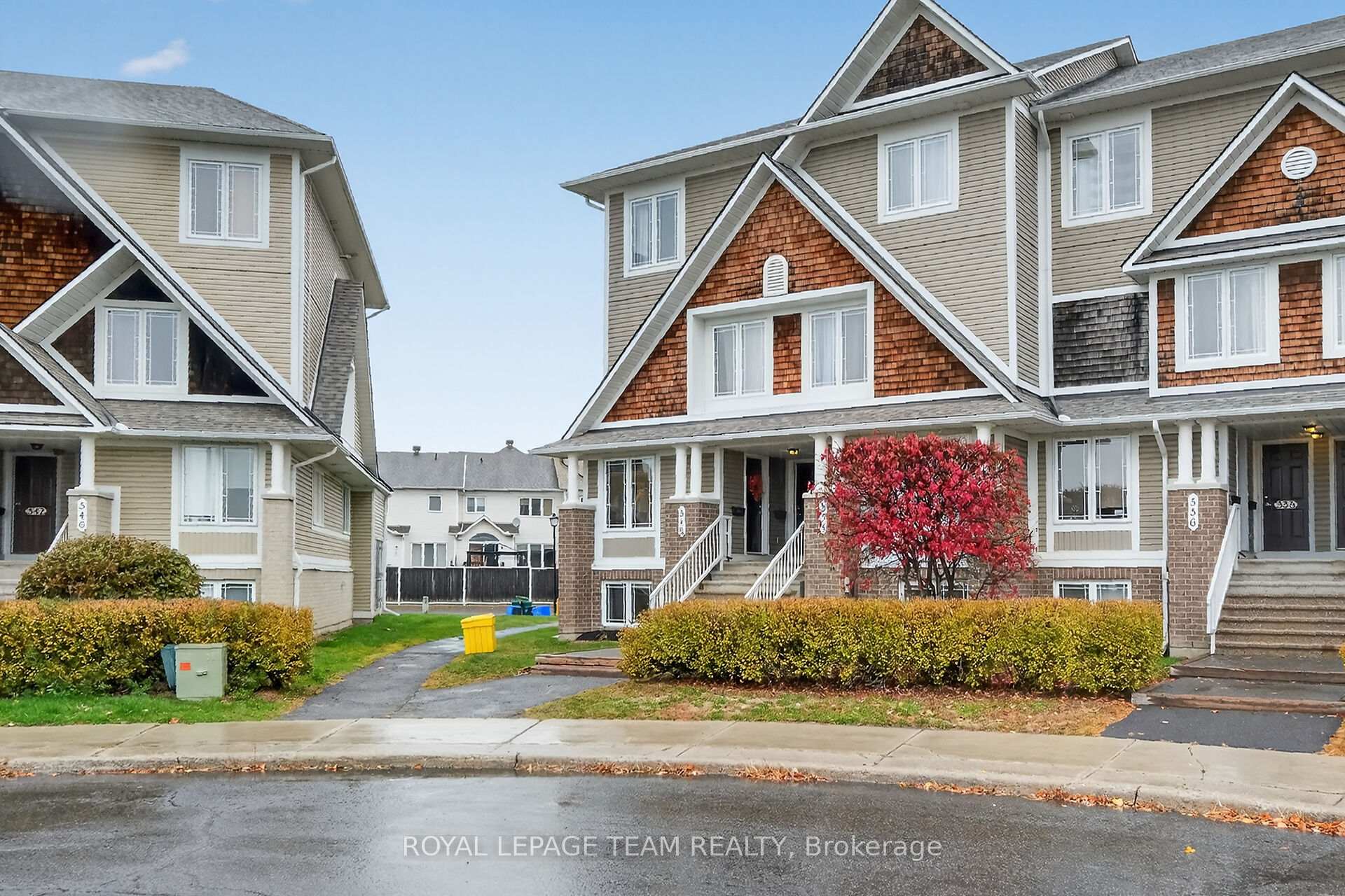 Photo 2 of 548 Lakeridge Drive NE, Ottawa, Avalon East — HOMEH