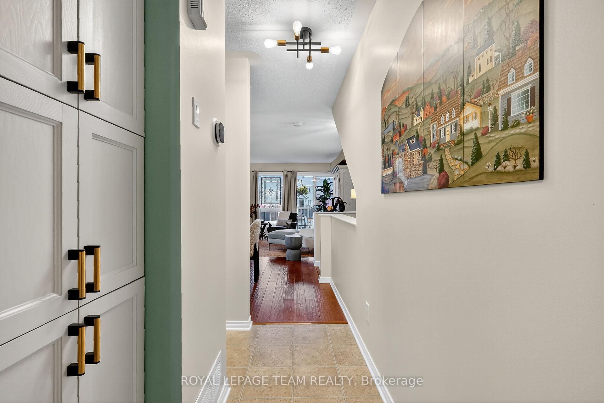 Photo 17 of 548 Lakeridge Drive NE, Ottawa, Avalon East — HOMEH