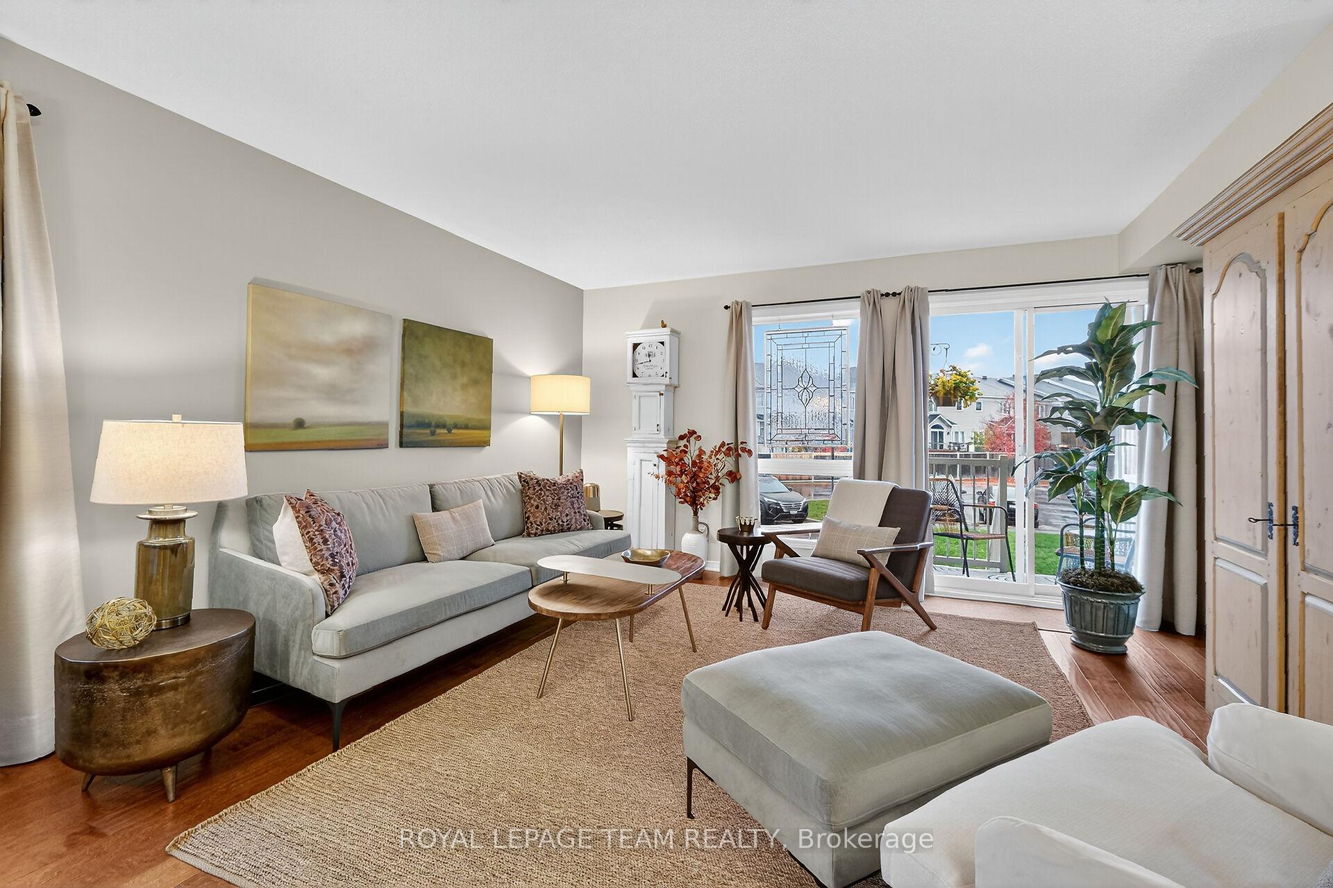Photo 23 of 548 Lakeridge Drive NE, Ottawa, Avalon East — HOMEH