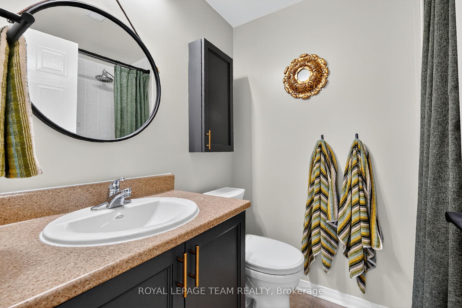 Photo 35 of 548 Lakeridge Drive NE, Ottawa, Avalon East — HOMEH