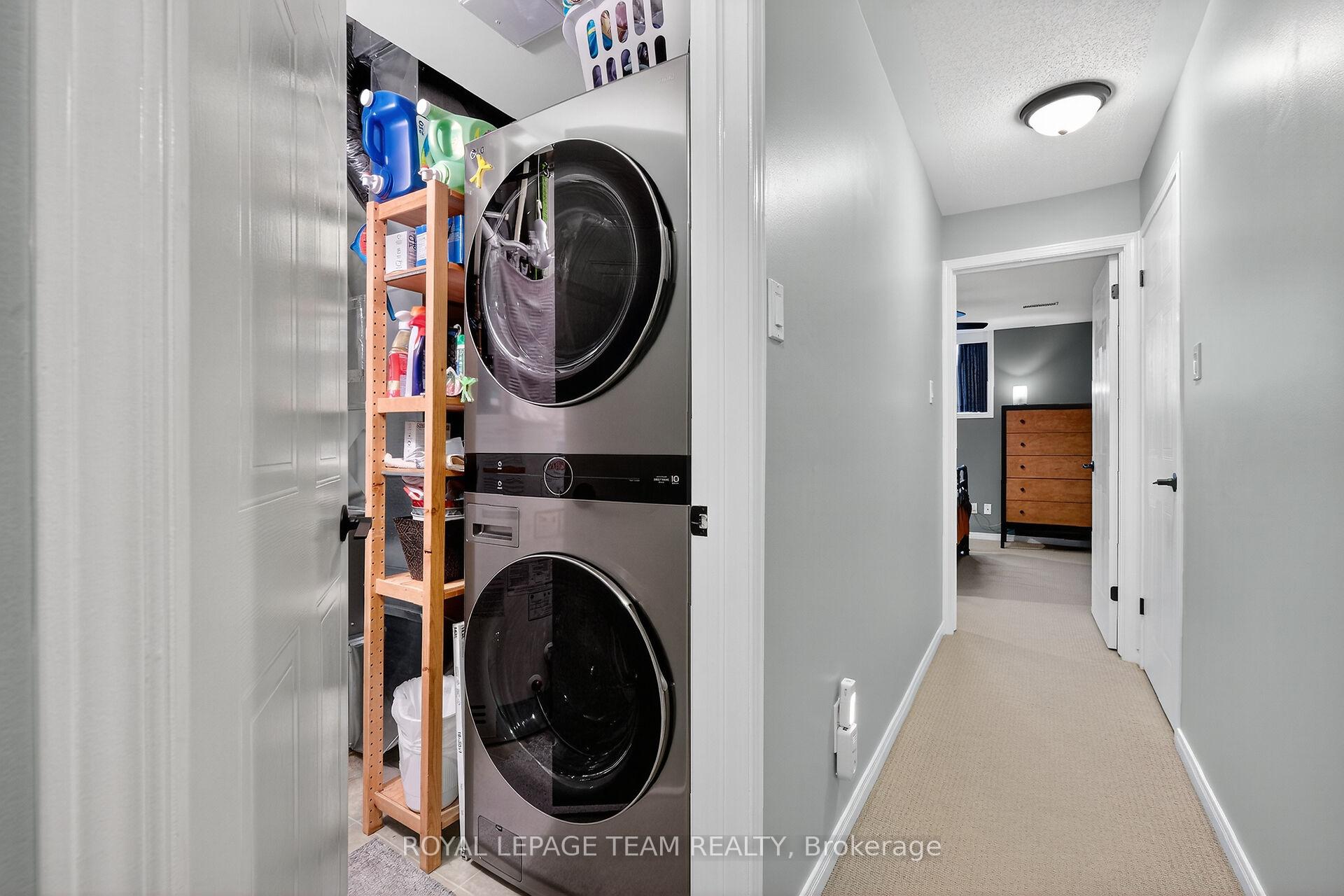 Photo 36 of 548 Lakeridge Drive NE, Ottawa, Avalon East — HOMEH