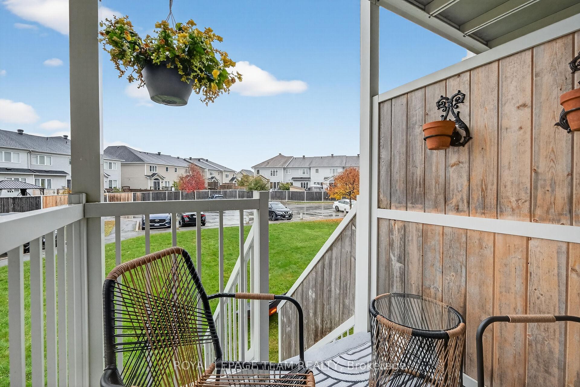 Photo 38 of 548 Lakeridge Drive NE, Ottawa, Avalon East — HOMEH