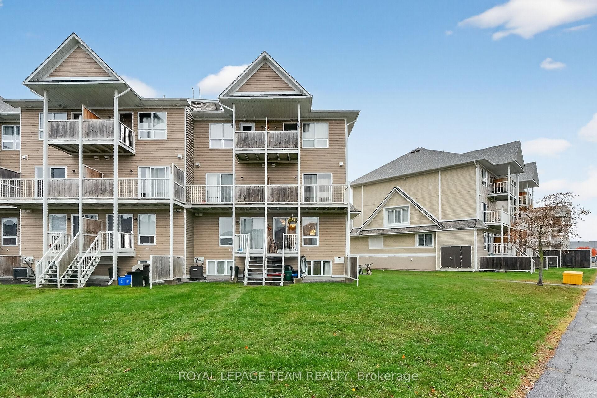 Photo 40 of 548 Lakeridge Drive NE, Ottawa, Avalon East — HOMEH