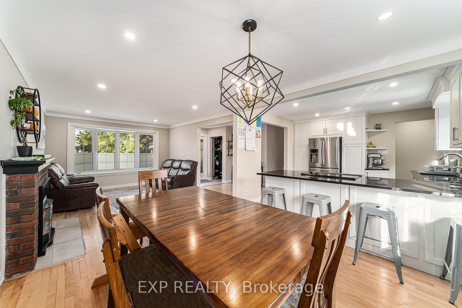 Photo 14 of 756 Fairdale Avenue, Ottawa, Elmvale Acres — HOMEH