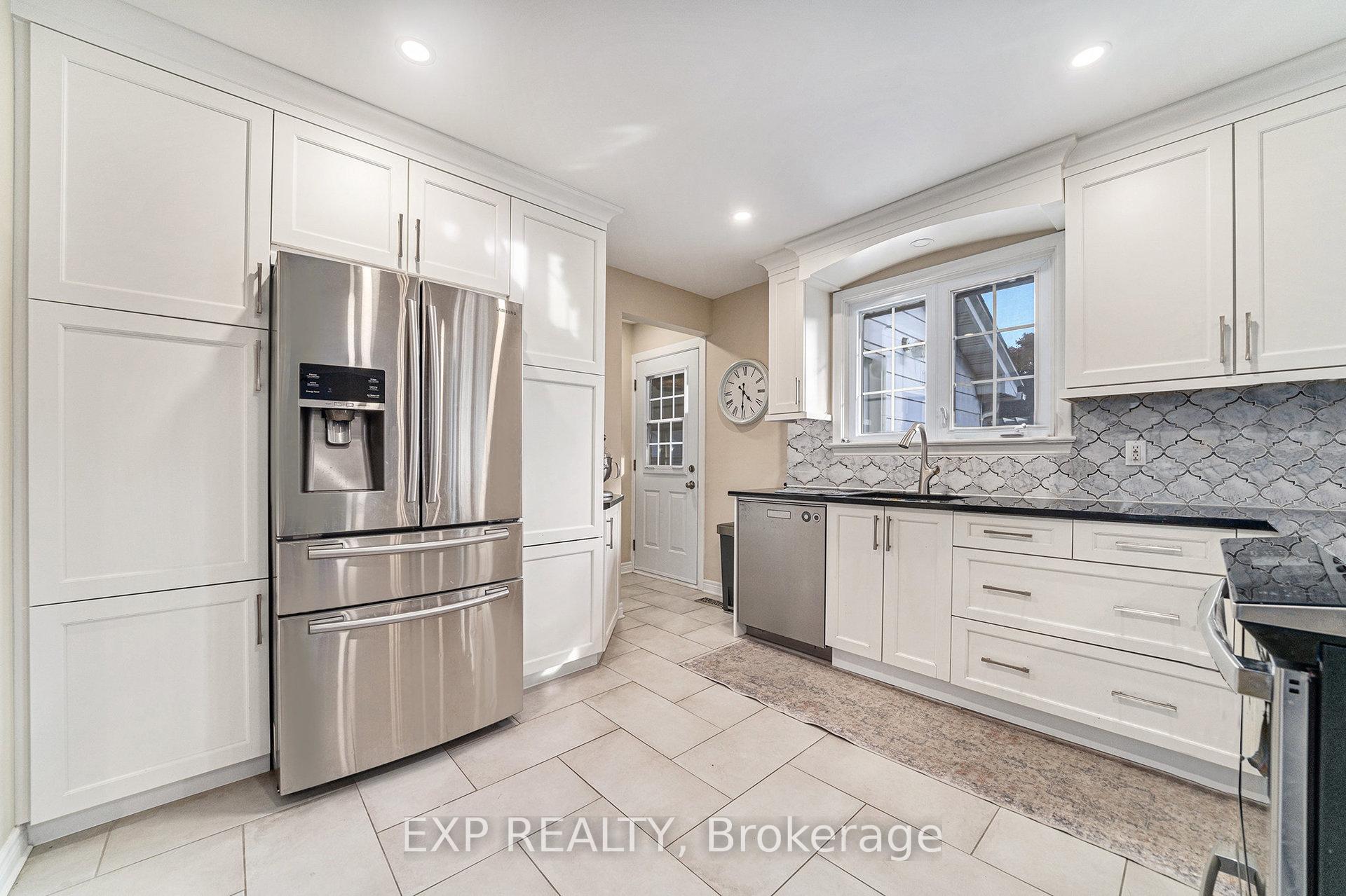 Photo 13 of 756 Fairdale Avenue, Ottawa, Elmvale Acres — HOMEH