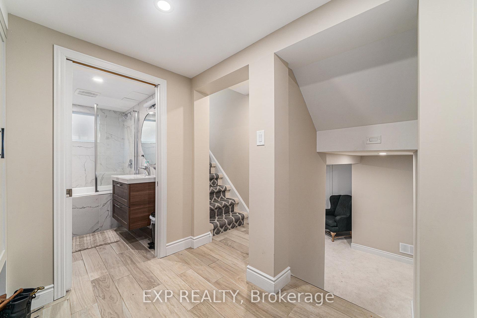 Photo 31 of 756 Fairdale Avenue, Ottawa, Elmvale Acres — HOMEH