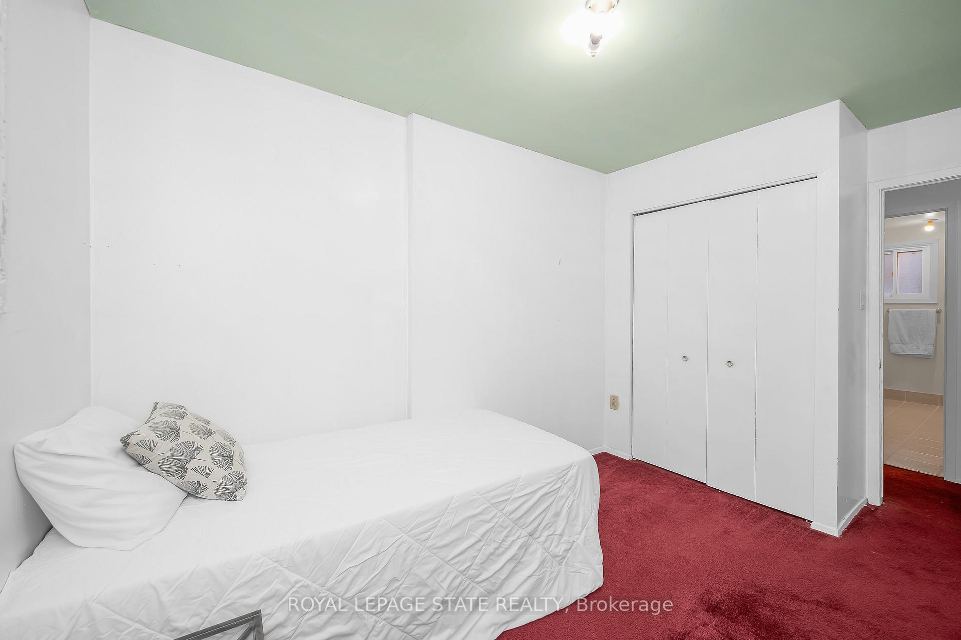 Photo 18 of Unit 124, 100 Quigley Road, Hamilton, Vincent — HOMEH