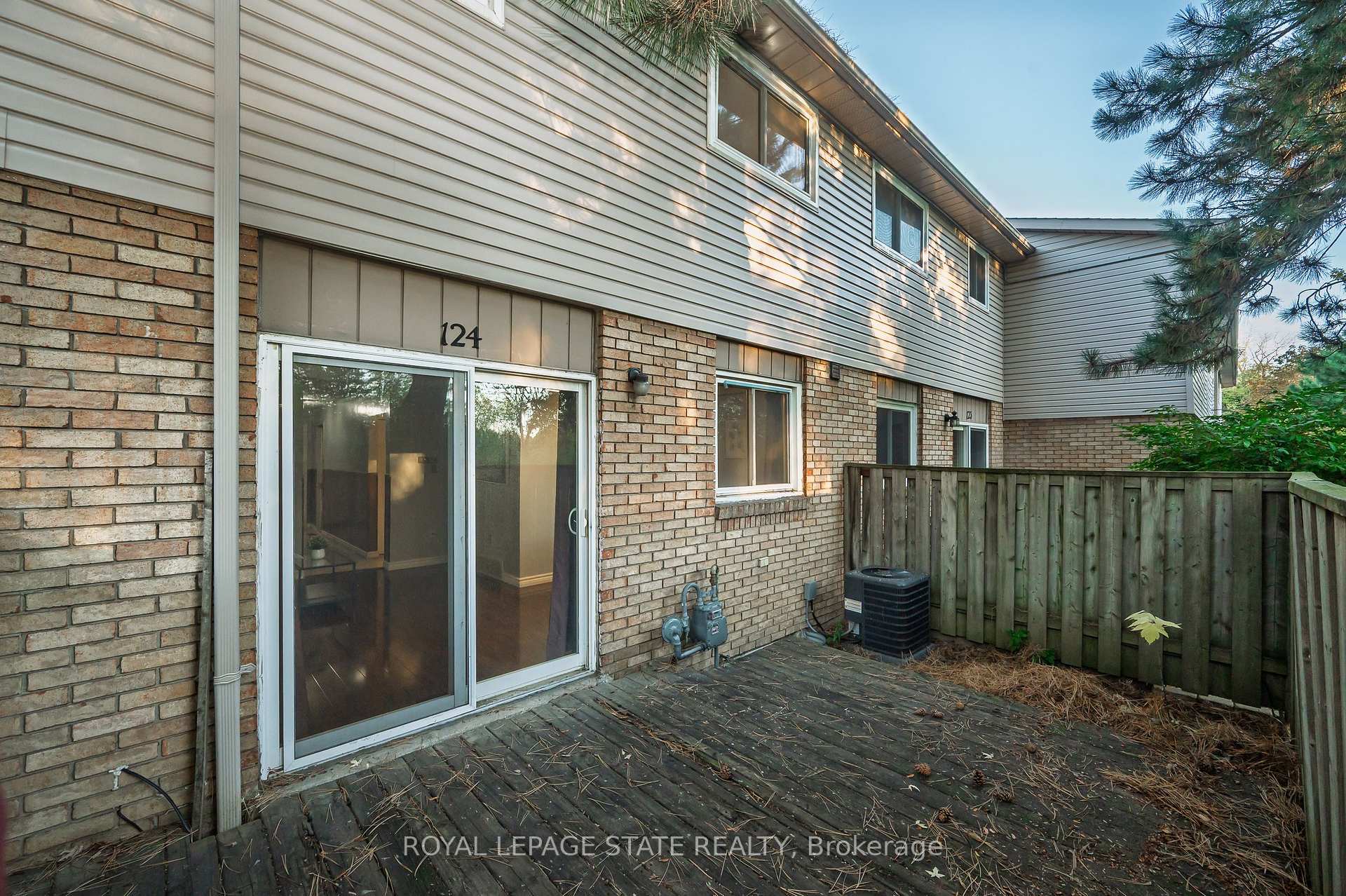 Photo 22 of Unit 124, 100 Quigley Road, Hamilton, Vincent — HOMEH