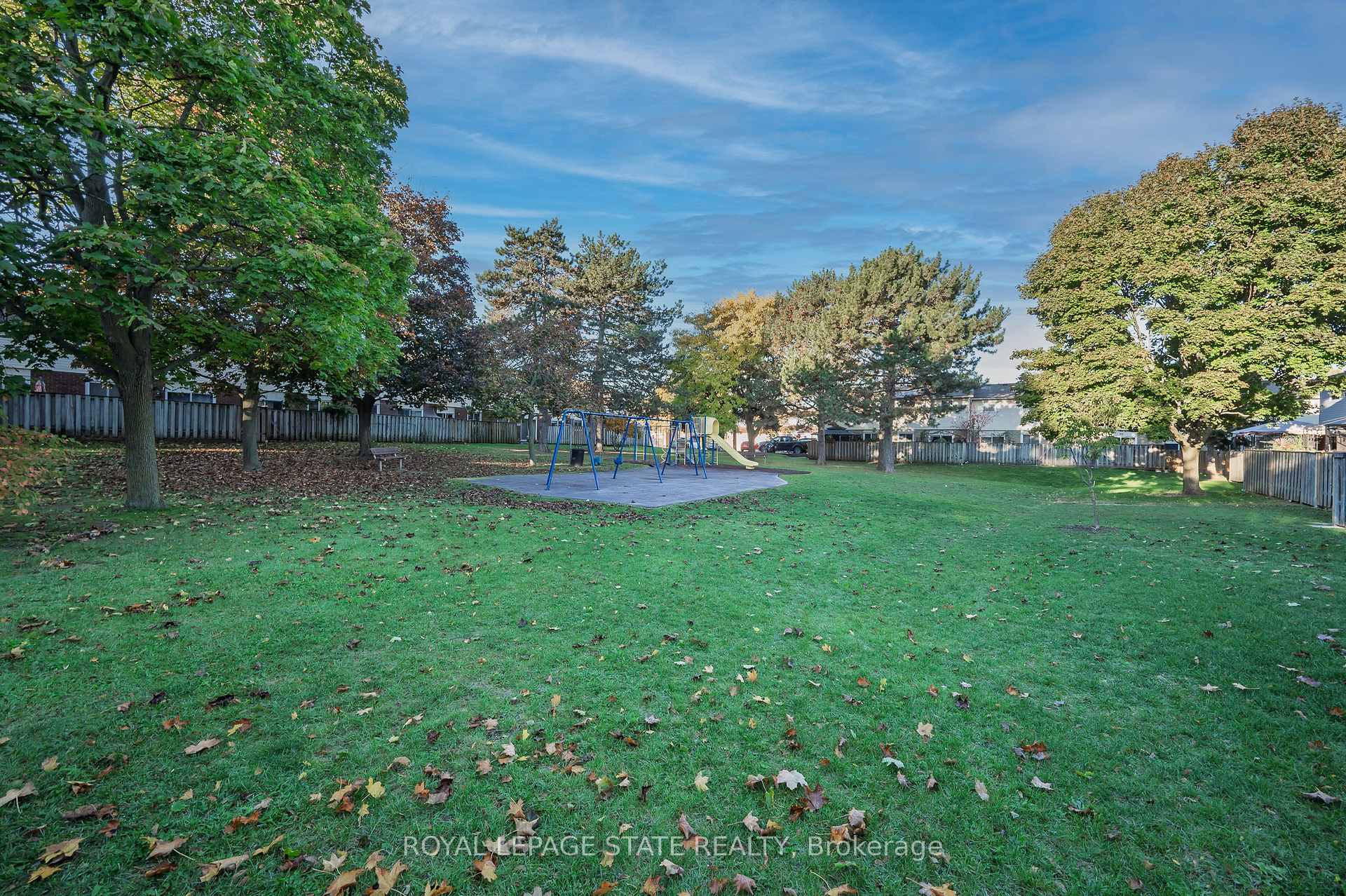 Photo 25 of Unit 124, 100 Quigley Road, Hamilton, Vincent — HOMEH