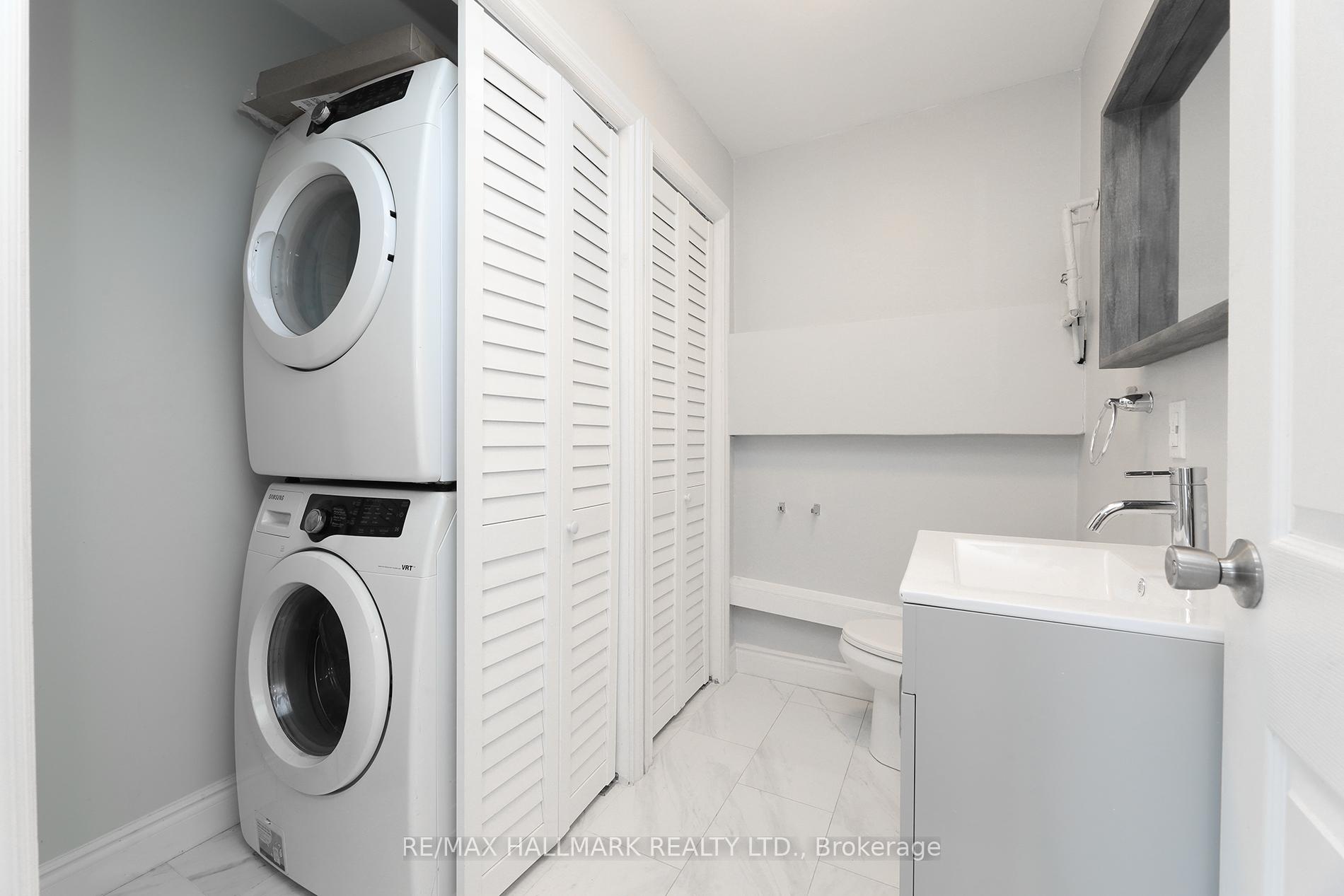 Photo 8 of Unit 50, 3050 Constitution Boulevard, Mississauga, Applewood — HOMEH