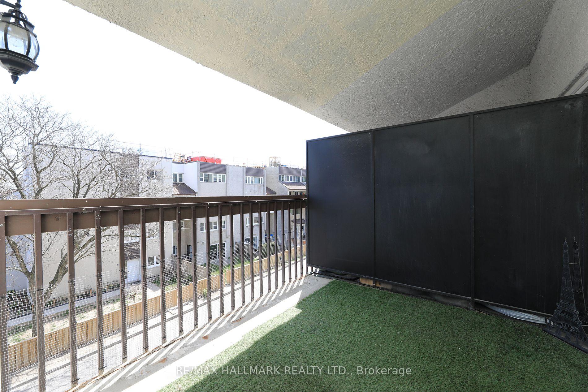 Photo 13 of Unit 50, 3050 Constitution Boulevard, Mississauga, Applewood — HOMEH