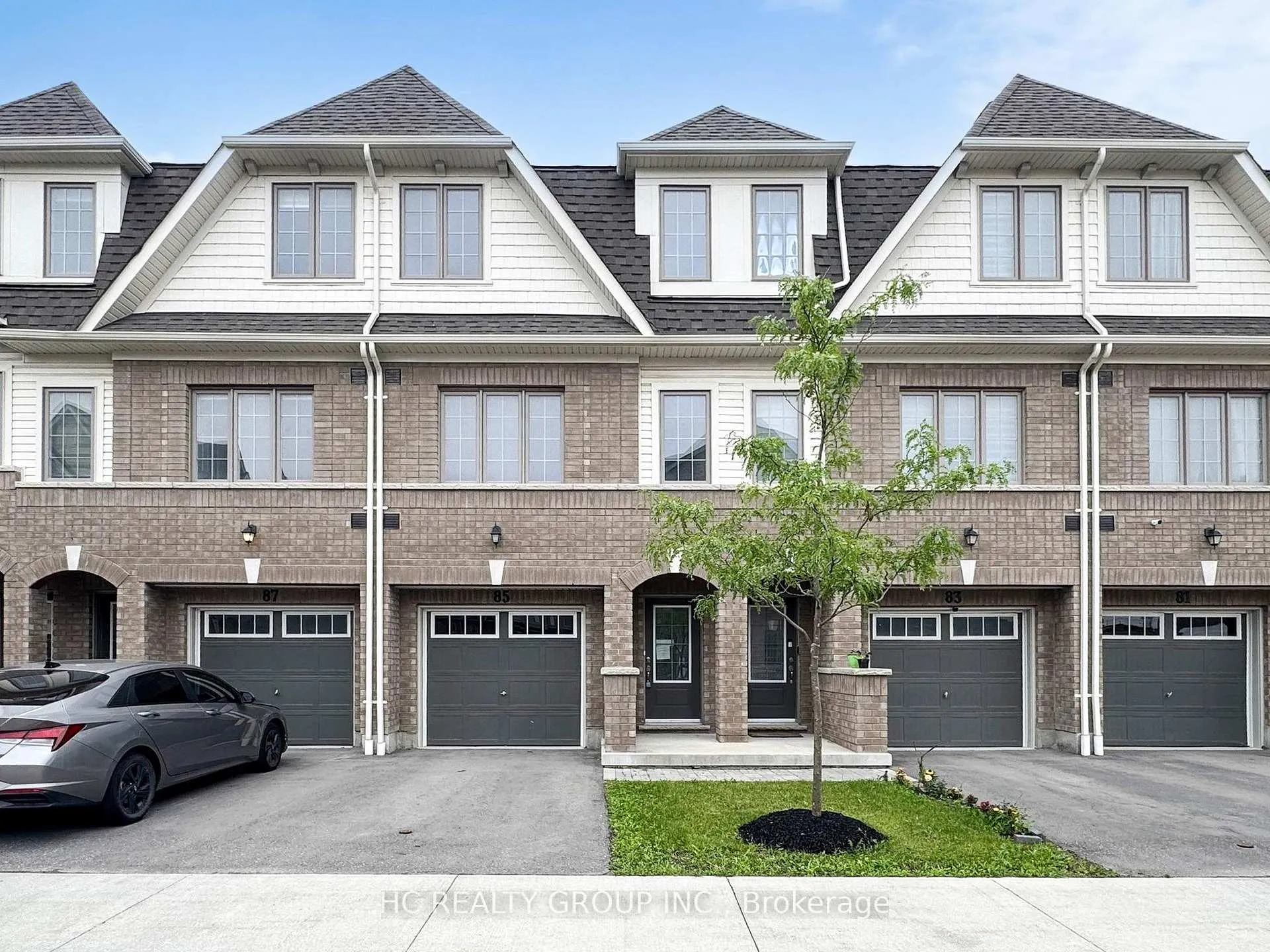 Photo 1 of 85 Danzatore Path, Oshawa, Windfields — HOMEH