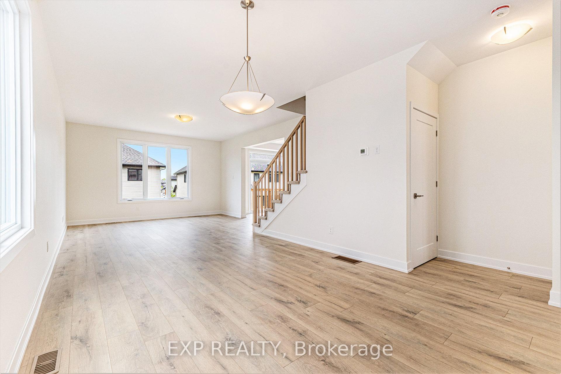 Photo 4 of 237 O'donovan Drive, Carleton Place — HOMEH