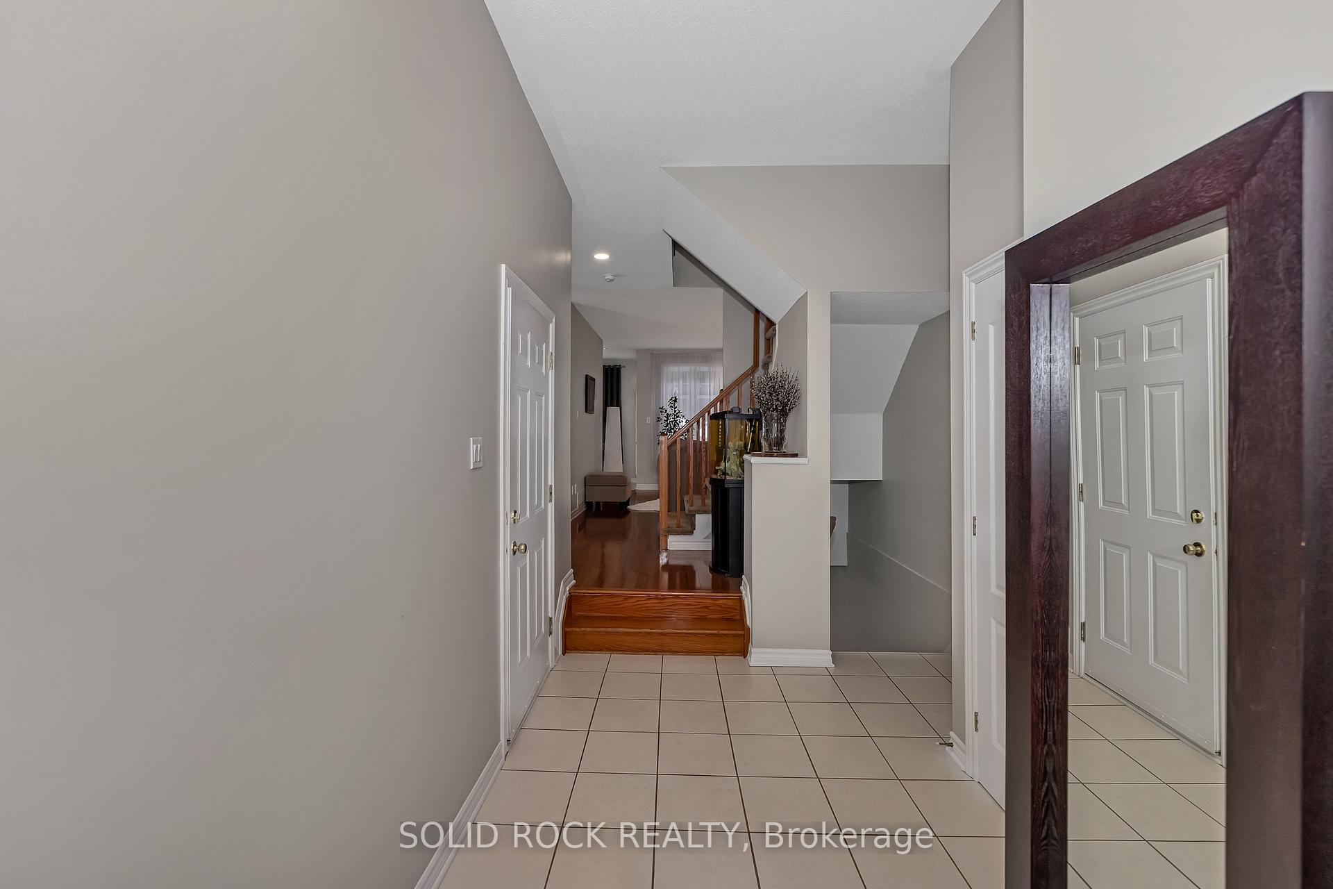 Photo 6 of 411 Cache Bay Crescent E, Ottawa, Blossom Park/Kemp Park/Findlay Creek — HOMEH