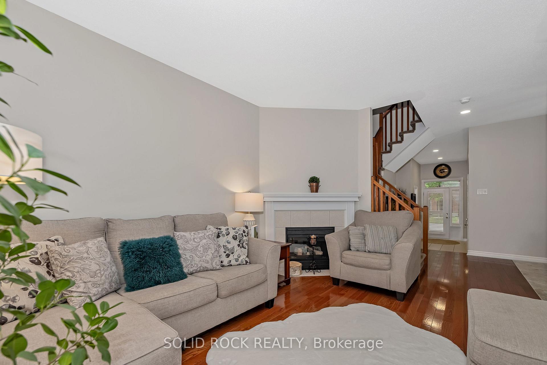 Photo 8 of 411 Cache Bay Crescent E, Ottawa, Blossom Park/Kemp Park/Findlay Creek — HOMEH