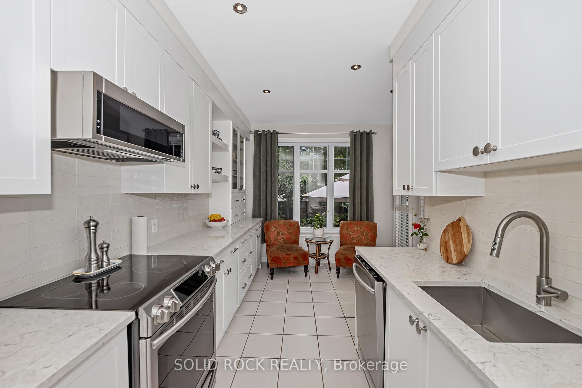 Photo 12 of 411 Cache Bay Crescent E, Ottawa, Blossom Park/Kemp Park/Findlay Creek — HOMEH