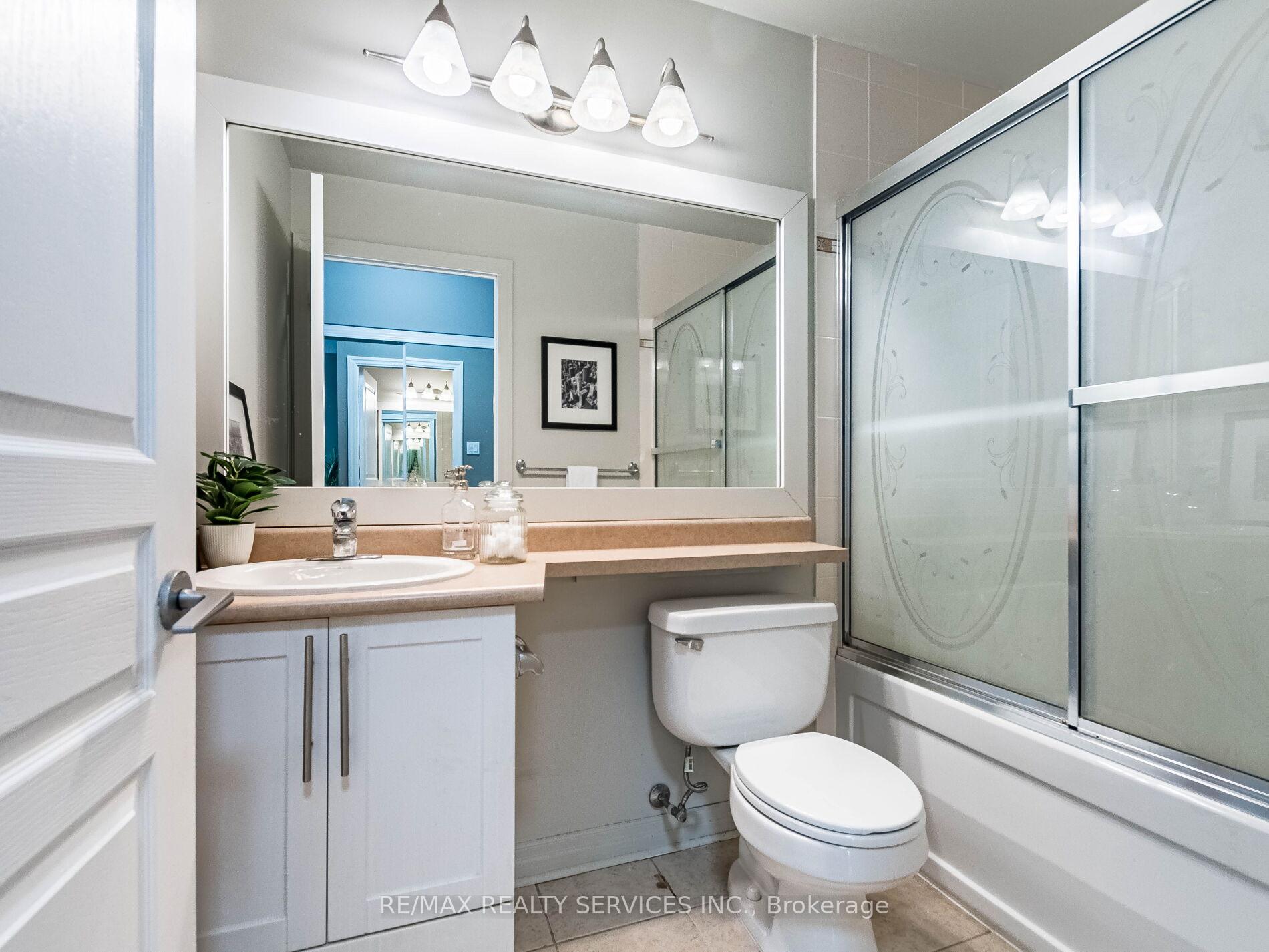 Photo 29 of Unit 2009, 3515 Kariya Drive, Mississauga, Fairview — HOMEH