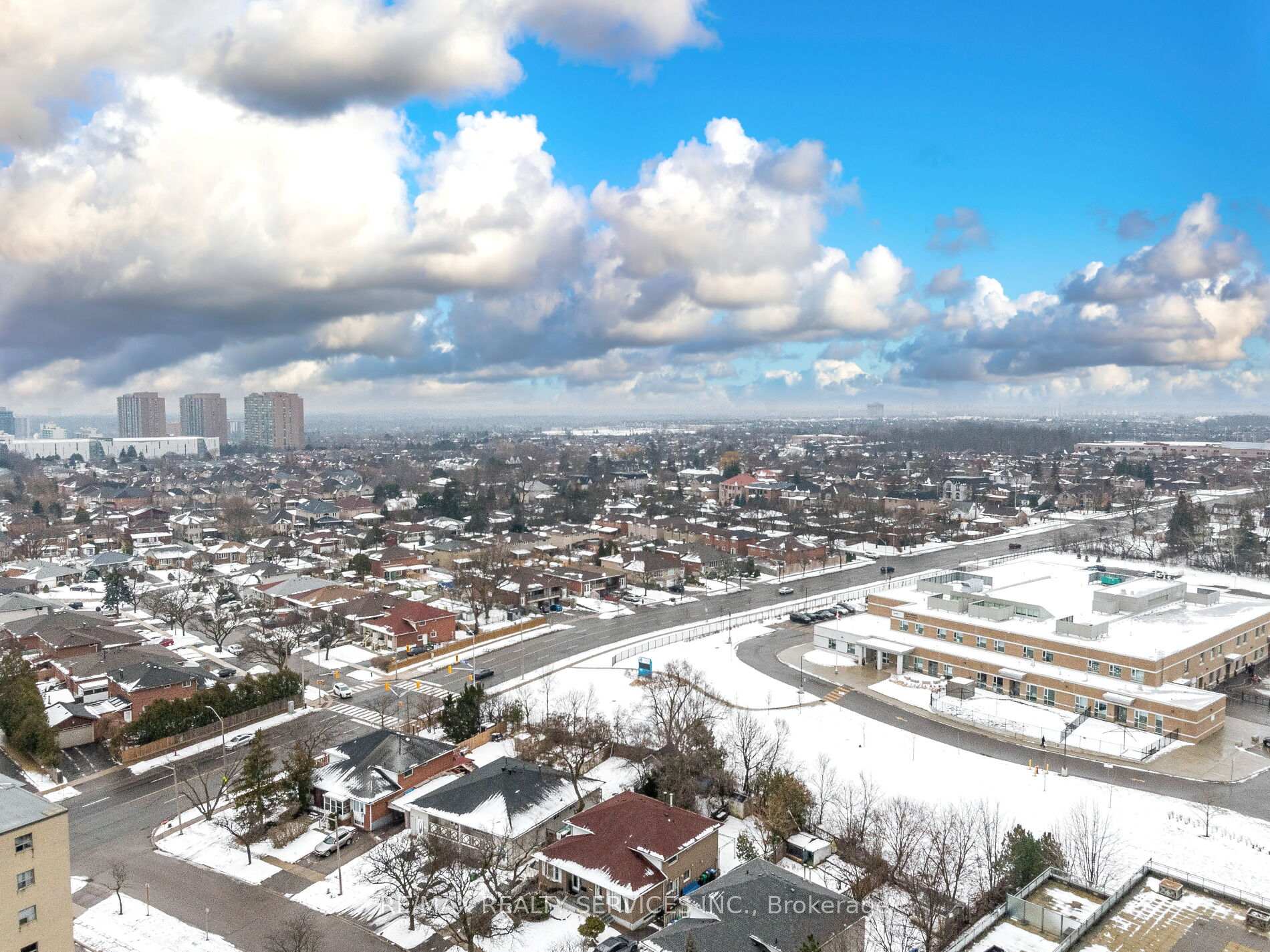 Photo 31 of Unit 2009, 3515 Kariya Drive, Mississauga, Fairview — HOMEH