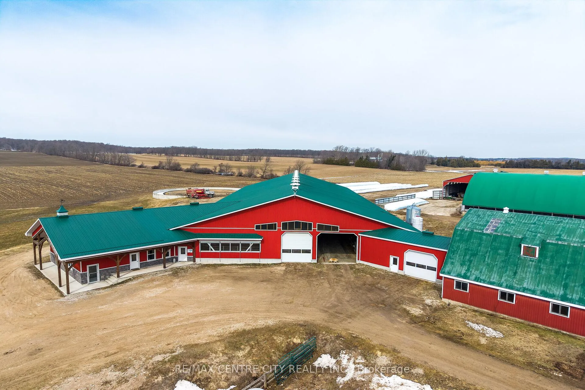 Photo 5 of 782533 Side Road 3, Chatsworth — HOMEH