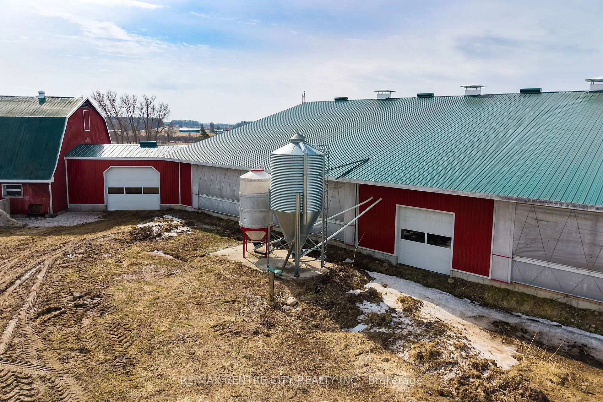 Photo 15 of 782533 Side Road 3, Chatsworth — HOMEH