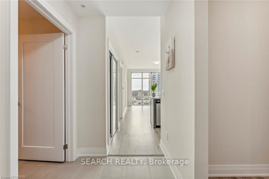 Photo 16 of Unit 904, 16 Concord Place, Grimsby, Grimsby Beach — HOMEH