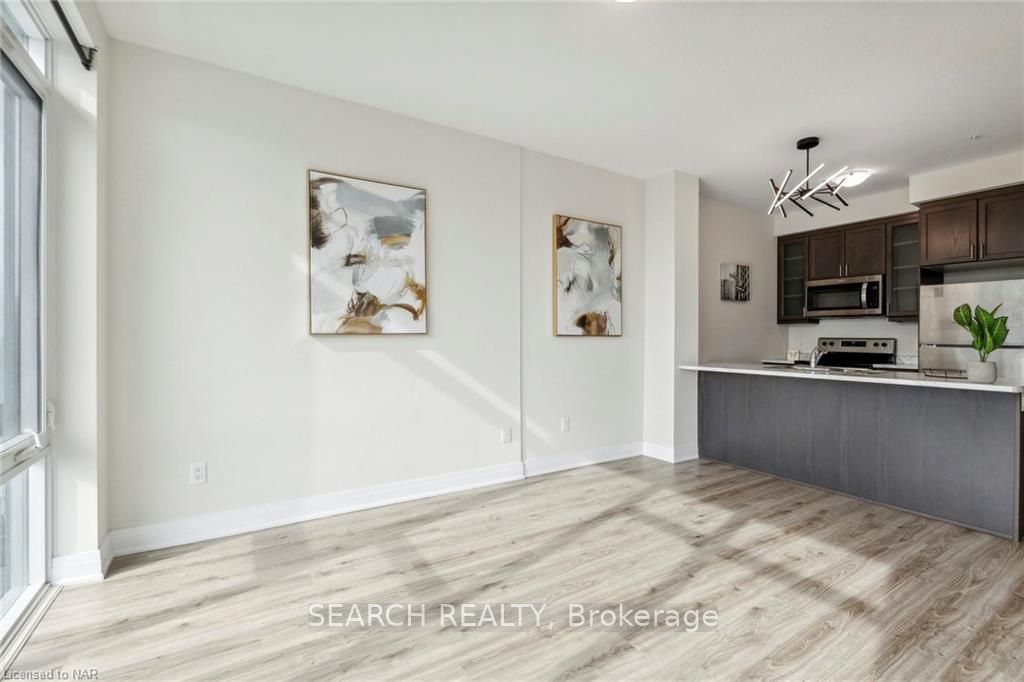 Photo 18 of Unit 904, 16 Concord Place, Grimsby, Grimsby Beach — HOMEH
