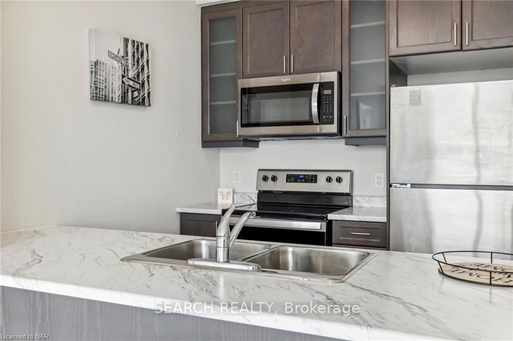 Photo 22 of Unit 904, 16 Concord Place, Grimsby, Grimsby Beach — HOMEH