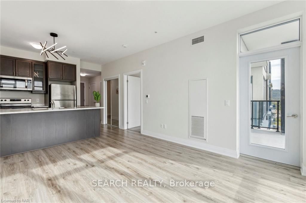 Photo 23 of Unit 904, 16 Concord Place, Grimsby, Grimsby Beach — HOMEH