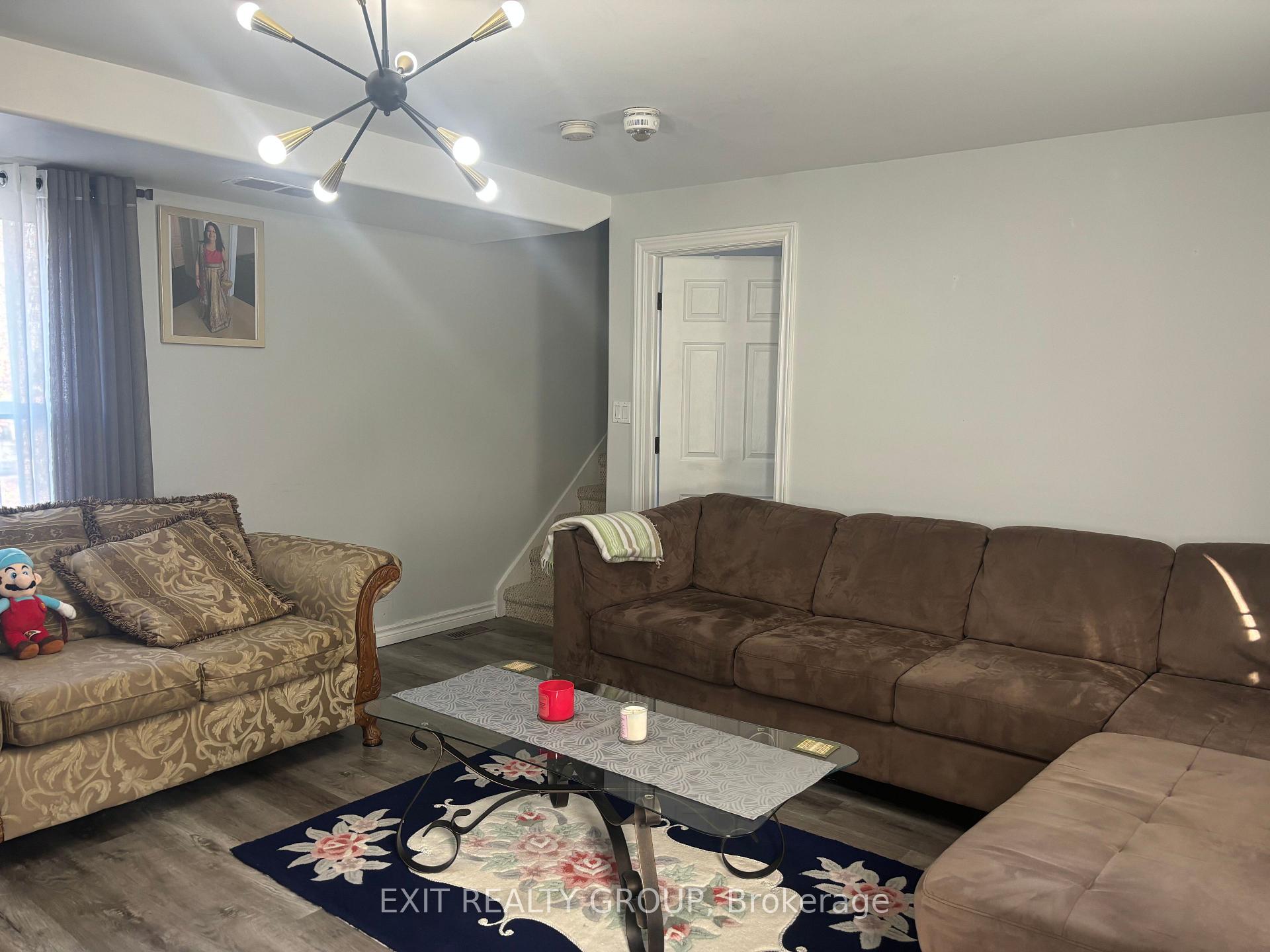 Photo 9 of 18 Frank Street, Belleville, Belleville Ward — HOMEH