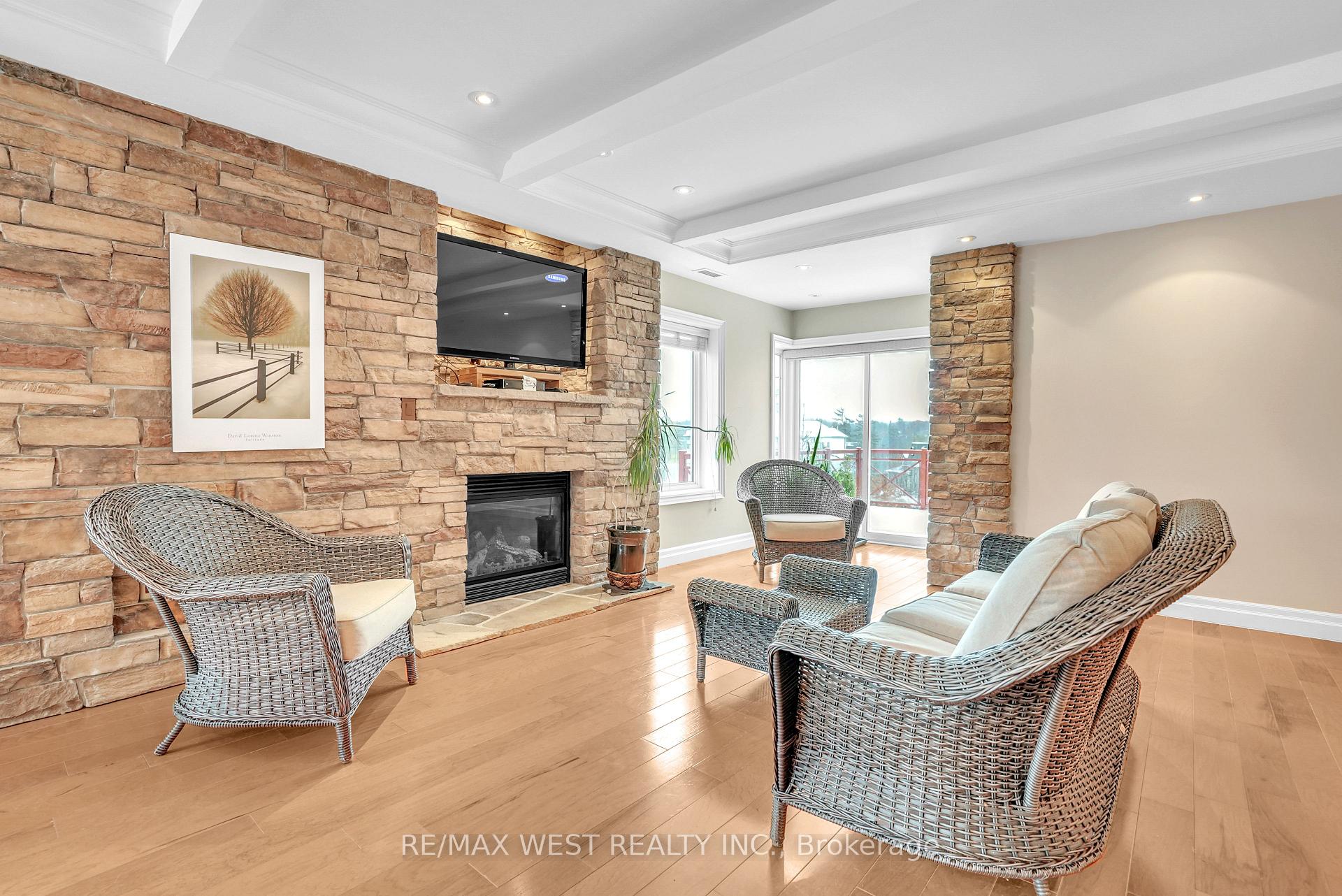 Photo 2 of Unit 502, 110 Steamship Bay Road, Gravenhurst, Muskoka (S) — HOMEH