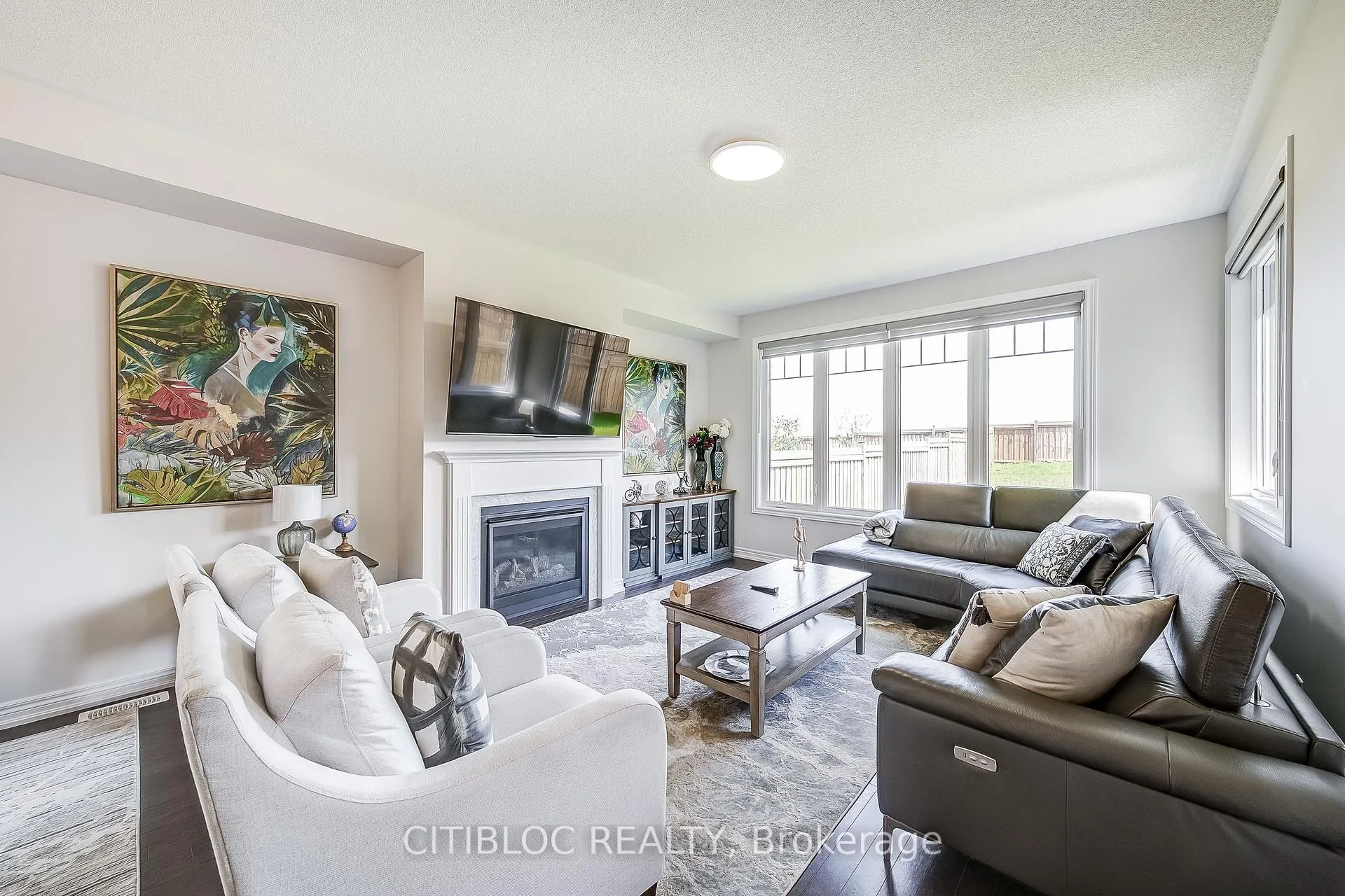 Photo 17 of 9 Abbey Crescent, Barrie, Rural Barrie Southeast — HOMEH
