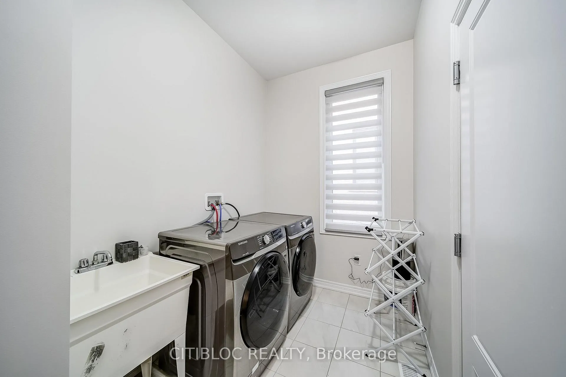 Photo 20 of 9 Abbey Crescent, Barrie, Rural Barrie Southeast — HOMEH
