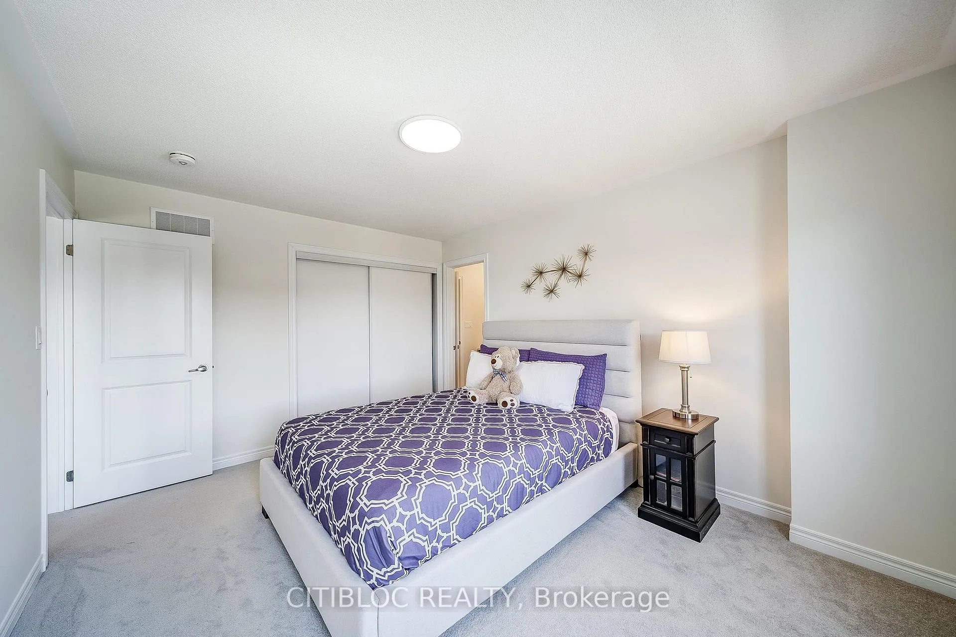 Photo 26 of 9 Abbey Crescent, Barrie, Rural Barrie Southeast — HOMEH