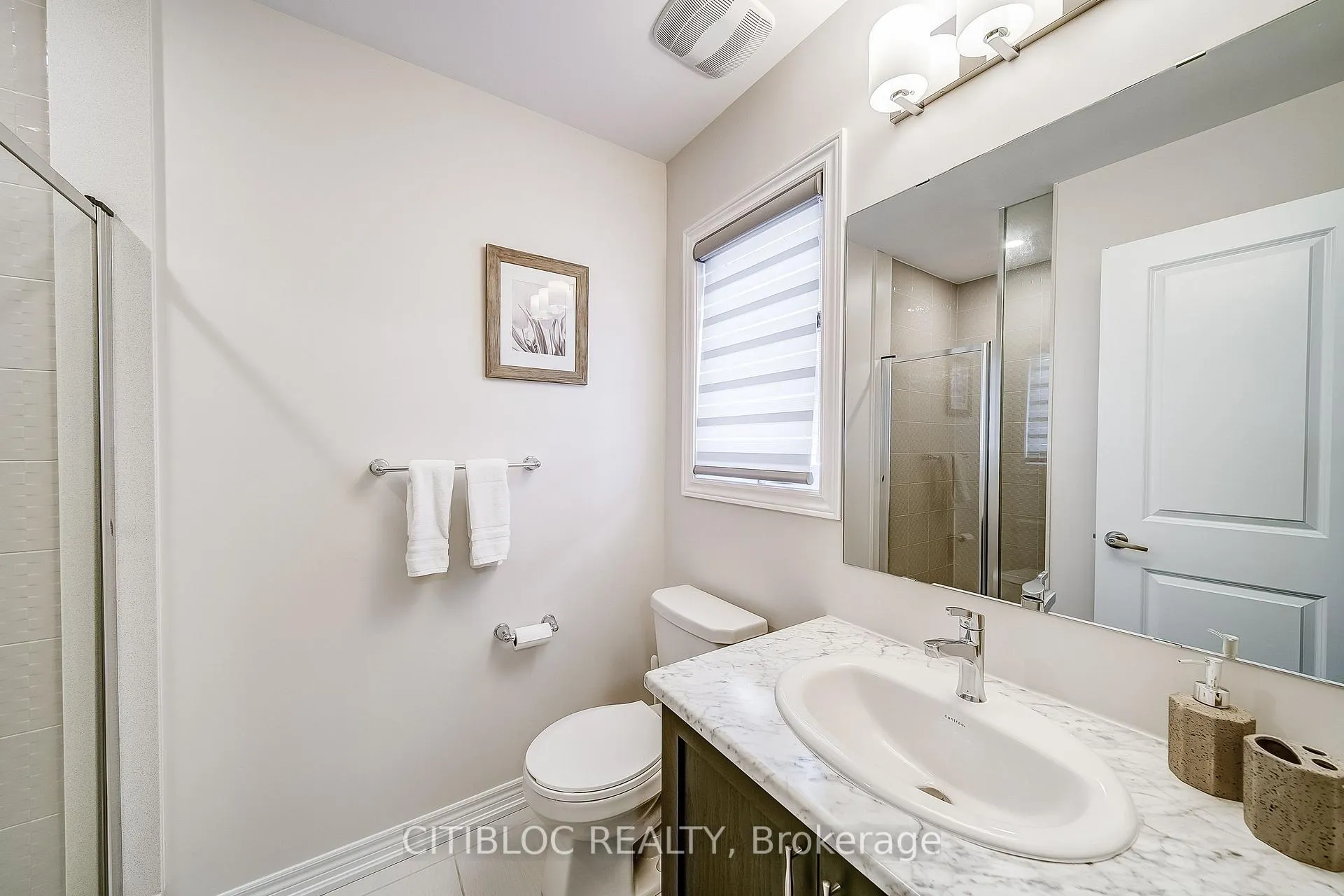 Photo 35 of 9 Abbey Crescent, Barrie, Rural Barrie Southeast — HOMEH