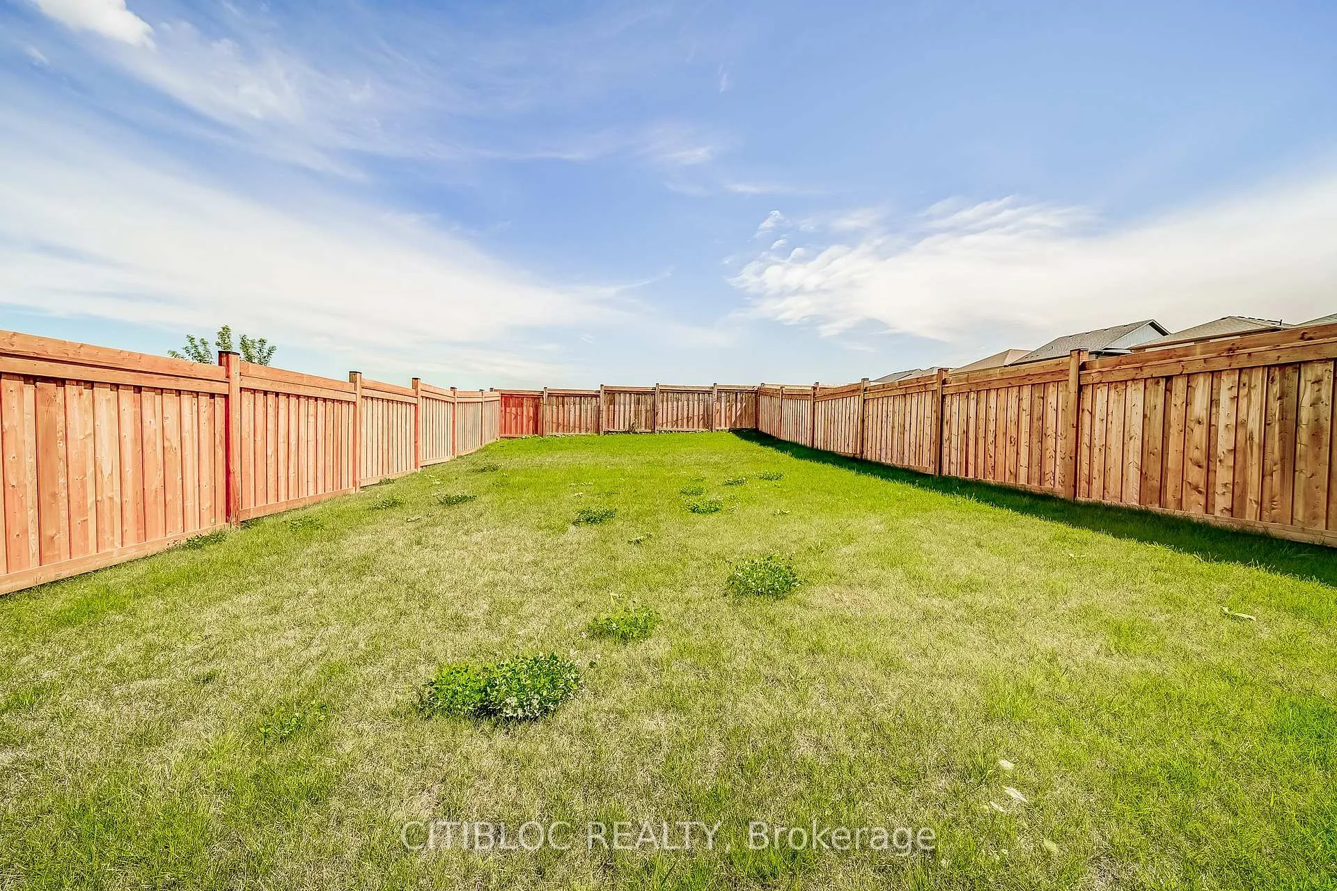 Photo 46 of 9 Abbey Crescent, Barrie, Rural Barrie Southeast — HOMEH