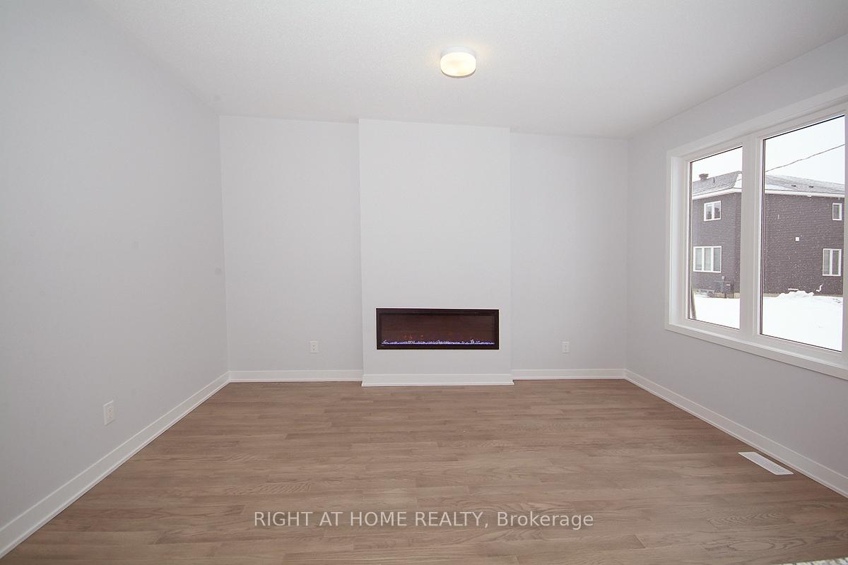 Photo 4 of 274 Ormiston Crescent, Ottawa, Barrhaven - Stonebridge — HOMEH